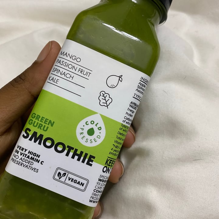 photo of Woolworths Food Green guru smoothie - mango passionfruit spinach kale shared by @rati on  14 Aug 2020 - review