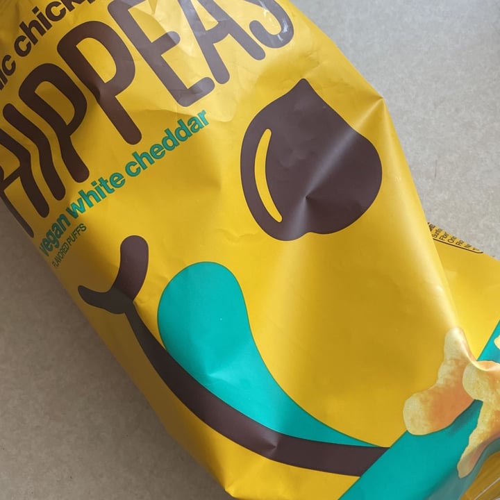photo of Hippeas Vegan White Cheddar Organic Chickpea Puffs shared by @mattclark181 on  14 Jan 2022 - review
