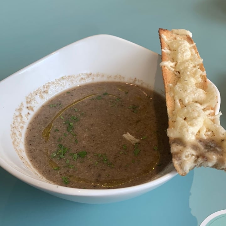 photo of Green Common Singapore Field Mushroom Soup shared by @akanksha-r on  13 Oct 2022 - review
