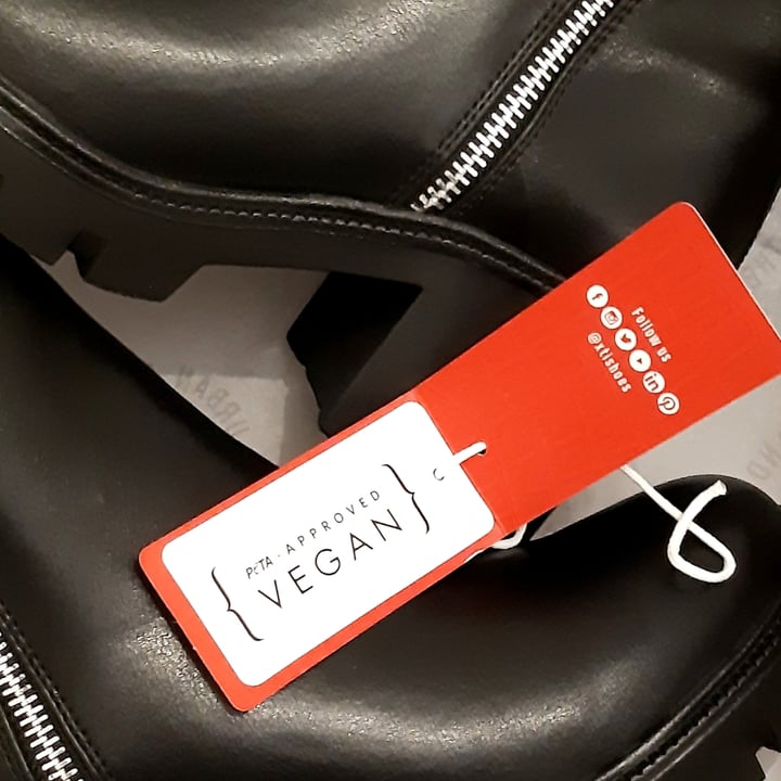 review photo of Xti Botines shared by @littleveganpanda on 12 Mar 2021 - review