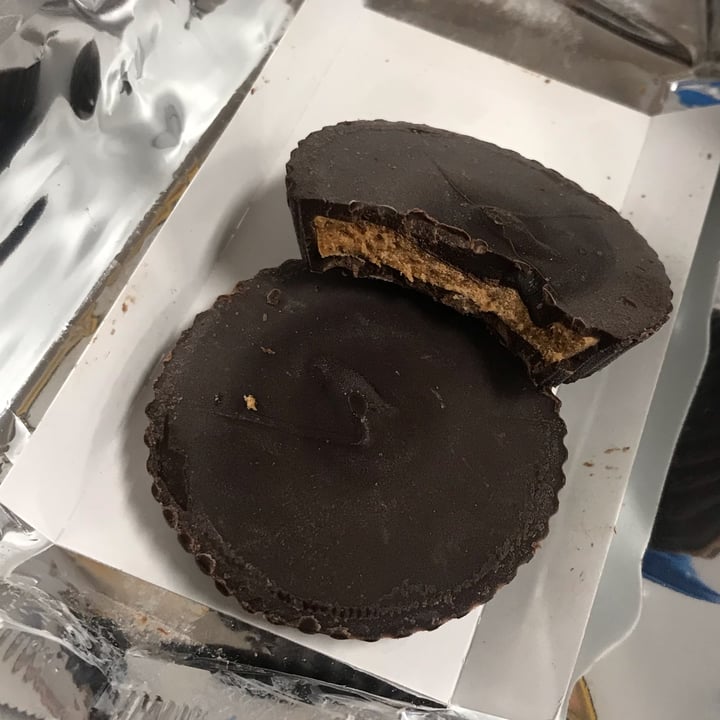 review photo of Lily's Dark Chocolate Peanut Butter Cups shared by @princessofdoom on 19 Oct 2022 - review