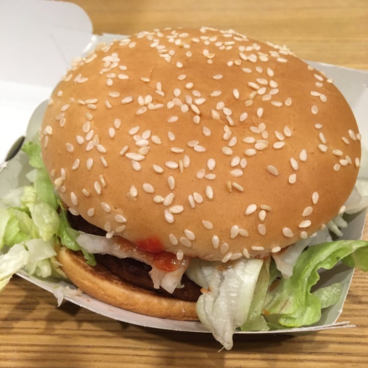 photo of McDonald's Mc vegan shared by @vebla on  18 Dec 2020 - review