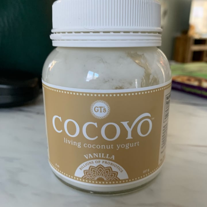photo of Cocoyo Vanilla Living Coconut Yogurt shared by @pielovingpal on  25 Jan 2022 - review