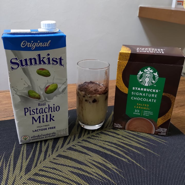 photo of Sunkist Real Pistachio Milk shared by @stevenneoh on  02 Apr 2022 - review