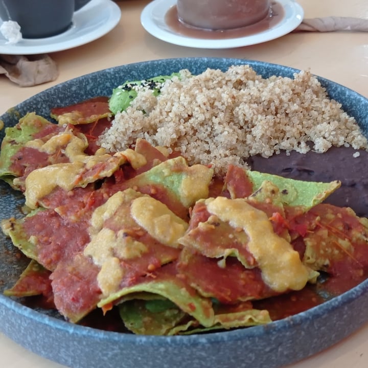 photo of Distrito Aguacate Chilaquiles shared by @aerin on  26 Aug 2021 - review