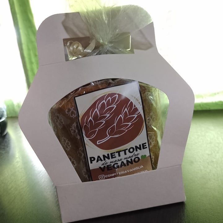 photo of Confitería Vaniglia Panettone de masa madre shared by @floravila on  23 Nov 2021 - review