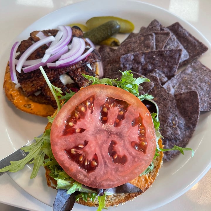 photo of Slice of Life (Temporarily Closed) All American Classic Burger shared by @veganpetite on  26 Sep 2021 - review