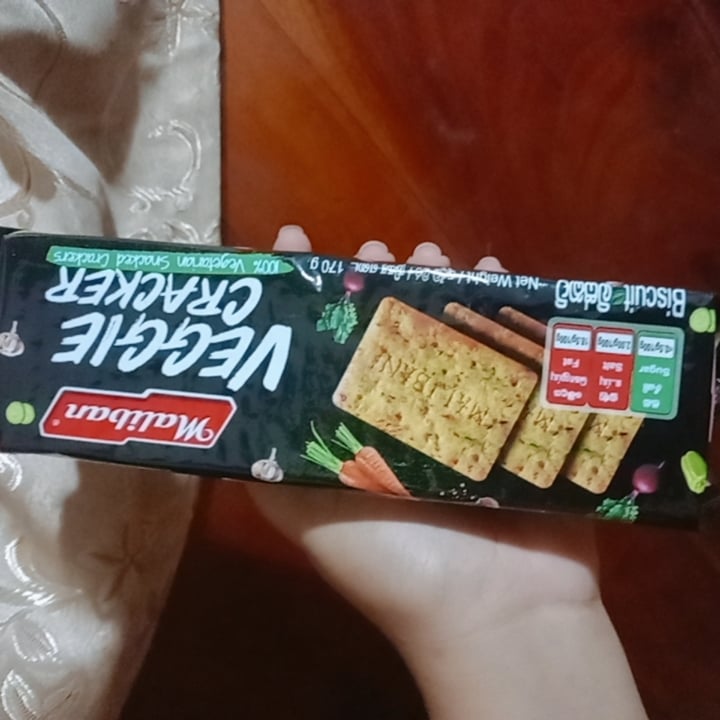 review photo of Maliban Veggie Cracker shared by @uviniperera on 10 Oct 2021 - review