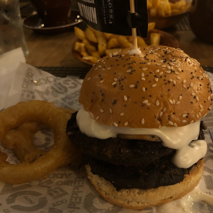 review photo of Bossa Goodtimes Bar Soneike Ipic Center Mushroom and Lentil burger shared by @curlyhairedvegan on 05 Jun 2022 - review