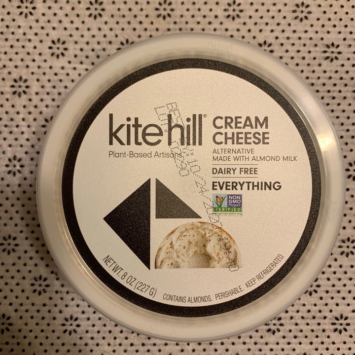 photo of Kite Hill Cream Cheese Alternative Everything shared by @keeponveganon on  24 Oct 2020 - review