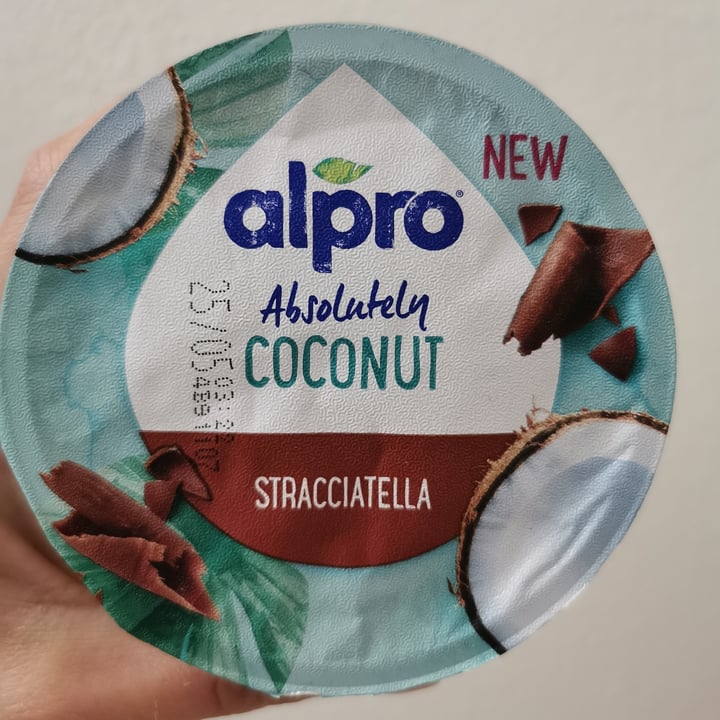photo of Alpro Absolutely Coconut Stracciatella shared by @beab04 on  06 May 2022 - review