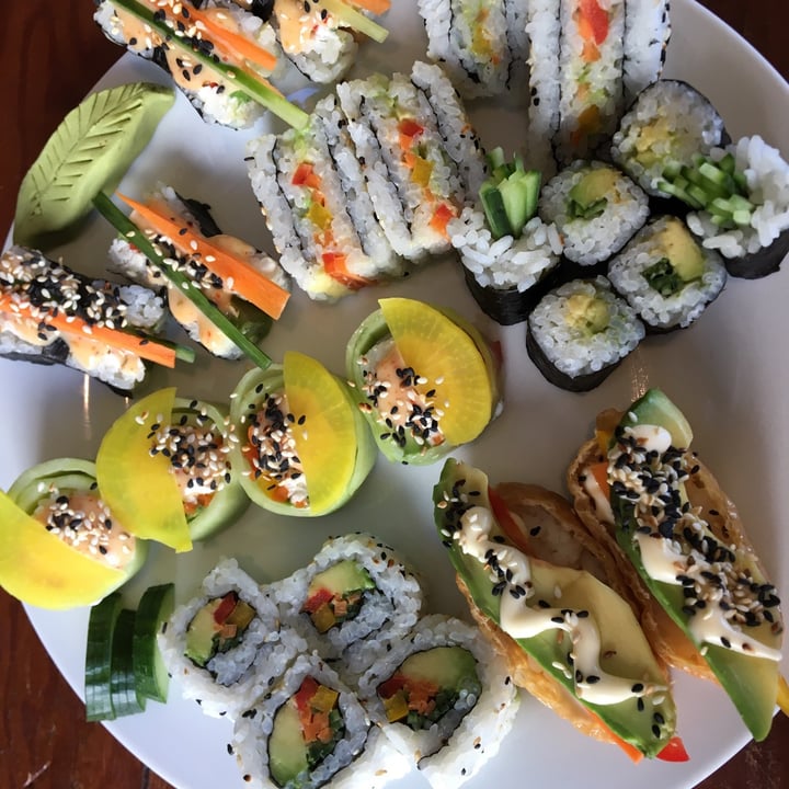 review photo of Earth Deli Sushi shared by @spreadinglove on 30 Jul 2020 - review