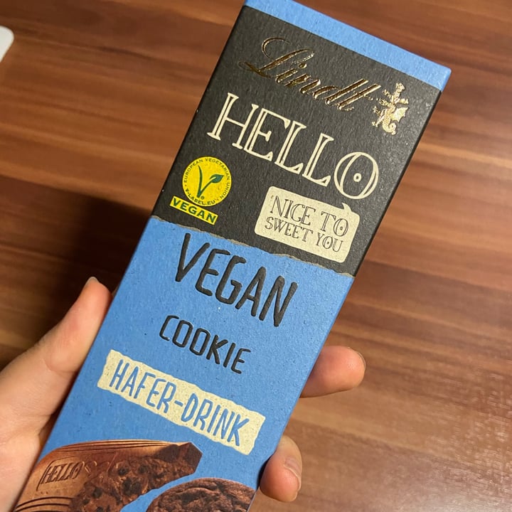 photo of Lindt Hello Vegan Cookie Hafer-Drink shared by @giovana on  16 Dec 2020 - review