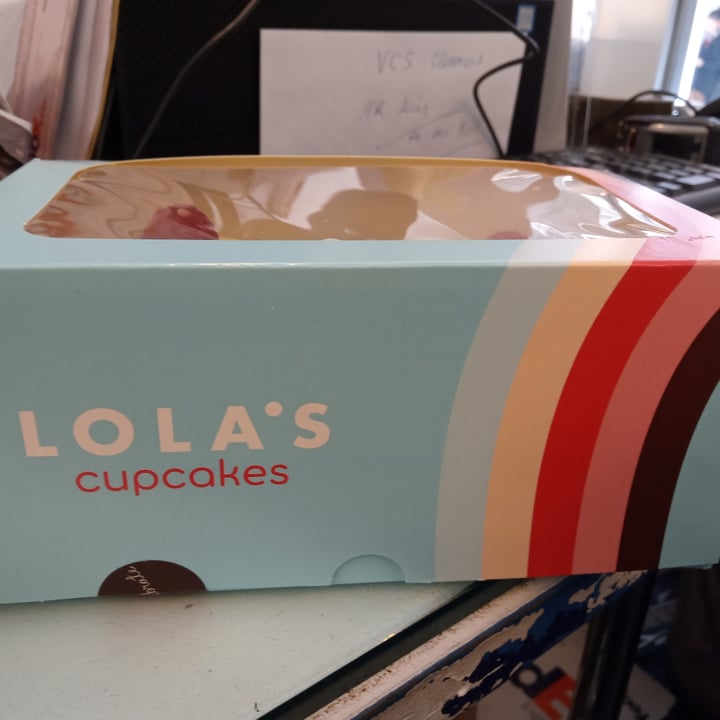 review photo of Lola's Cupcakes Vegan Cupcake-Lemon & Raspberry shared by @jadag on 29 Apr 2021 - review