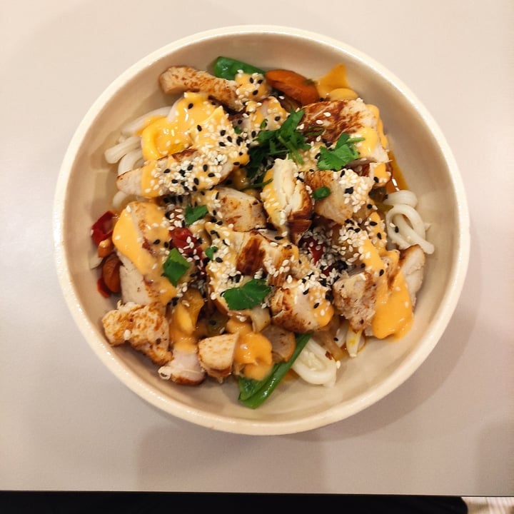 review photo of beets&roots | Frankfurt am Main Sesame Vegan Chicken Noodle Bowl shared by @naomivegan16 on 15 Apr 2022 - review
