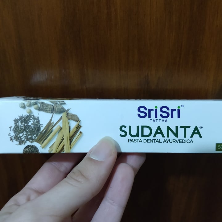 photo of SriSri Tattva Pasta Dental Ayurvédica Sudanta shared by @daibonetto on  06 Jun 2021 - review