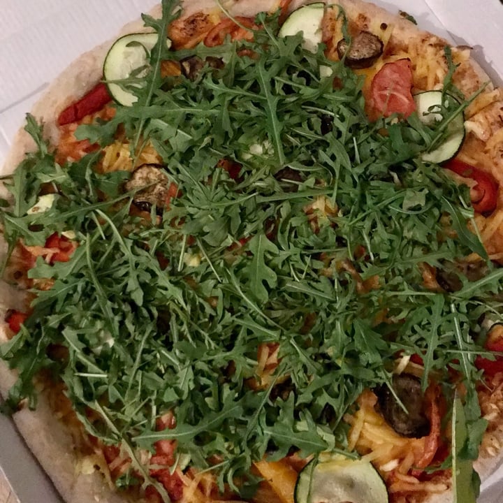 photo of Pizza Oscar Vegane Marino shared by @jess-ps on  19 Apr 2022 - review