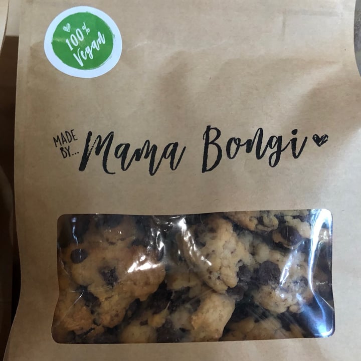 photo of Mama Bongi Vegan Chocolate Chip Cookies shared by @jenmitchell on  10 Nov 2020 - review