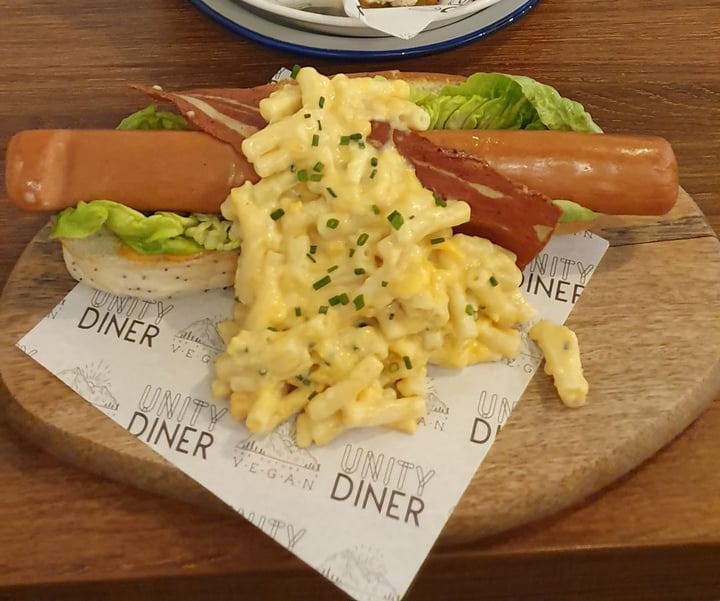 photo of Unity Diner The Supreme Dog shared by @charlamywild on  25 Jan 2020 - review