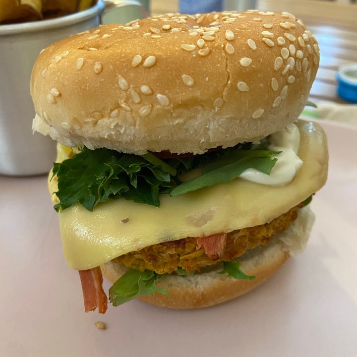 review photo of Green beans Crispy Burger shared by @12daysjourney on 18 Jun 2021 - review