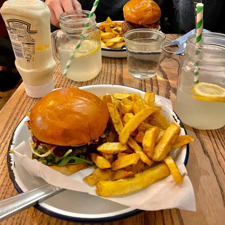 photo of Honest Burgers - Covent Garden Vegan Christmas shared by @alyrauff on  20 Dec 2021 - review