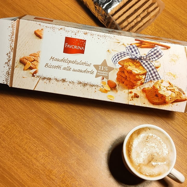 photo of Favorina Biscotti alle mandorle shared by @sylf3 on  18 Oct 2022 - review