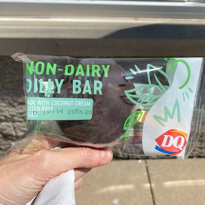 photo of Dairy Queen (Treat) Non-Dairy Dilly Bar shared by @beckyyy on  08 Jun 2022 - review