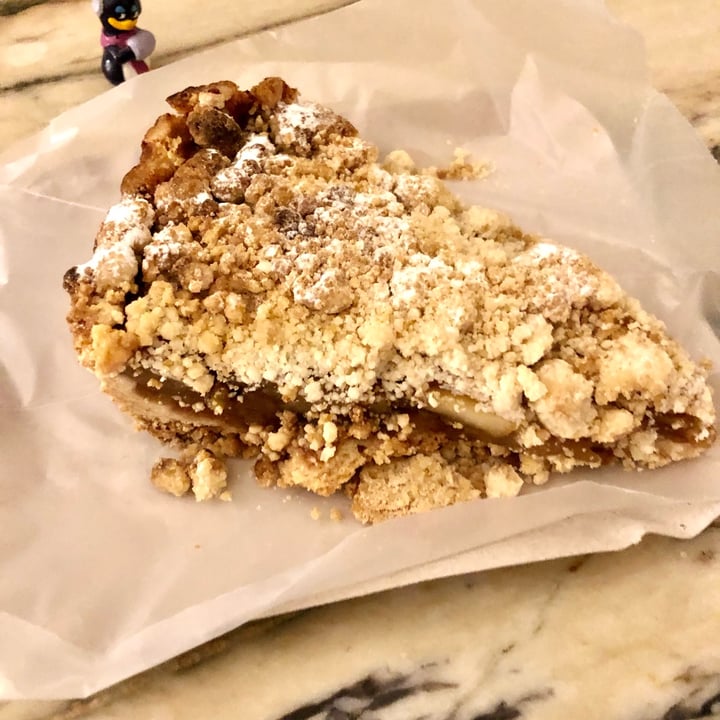 photo of Loving Hut Crumble de manzana shared by @lalis2010 on  04 Apr 2022 - review