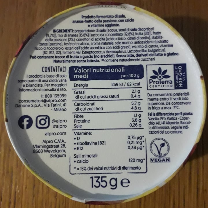 review photo of Alpro Alpro pineapple passion fruit shared by @giuliaval on 29 May 2022 - review