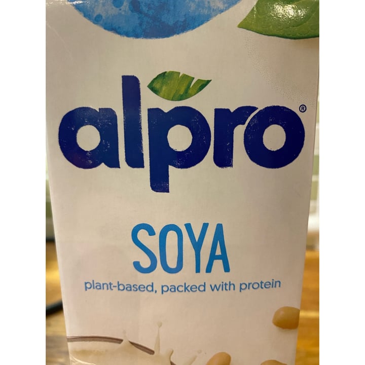 photo of Alpro Soya Milk | Soja | Soia shared by @jodievegan4life on  09 Mar 2022 - review