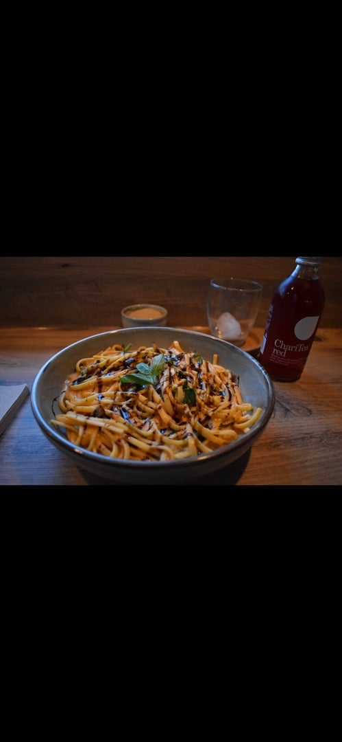 photo of Potts Coffee Red Pesto Linguine shared by @katiejonesveg on  01 Feb 2020 - review