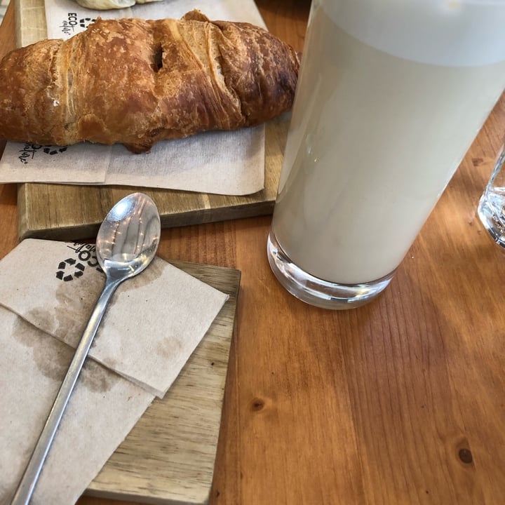 photo of Cafè Prestige Cornetto vegano shared by @giusimorra on  18 Nov 2021 - review
