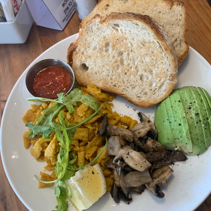 photo of Knead Bakery Vegan scrambled eggs shared by @peppadew on  04 Apr 2021 - review