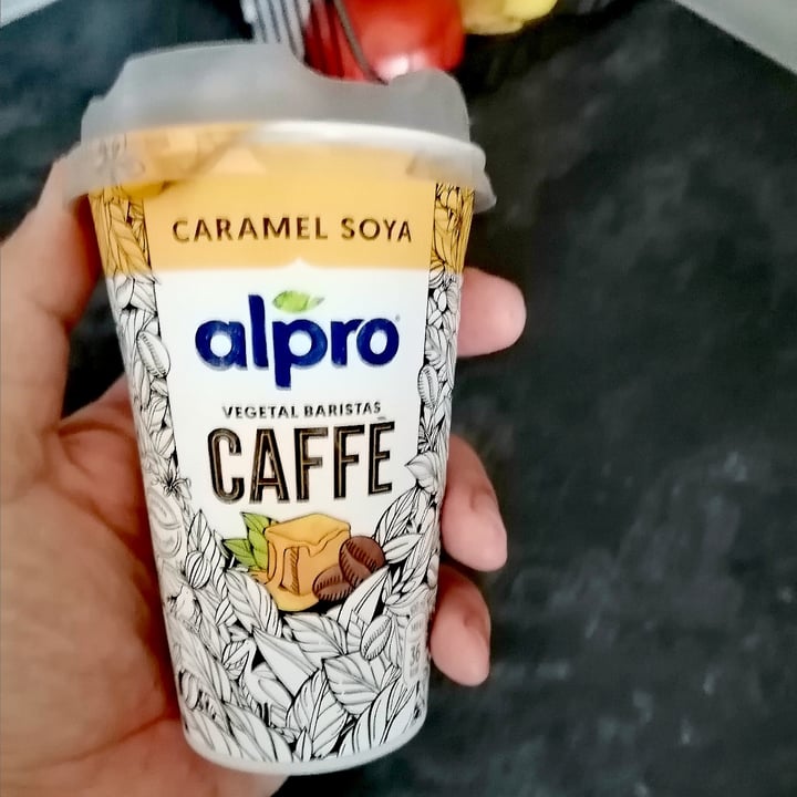 photo of Alpro Caramel soya Caffè Latte shared by @danielgl on  10 Jun 2021 - review