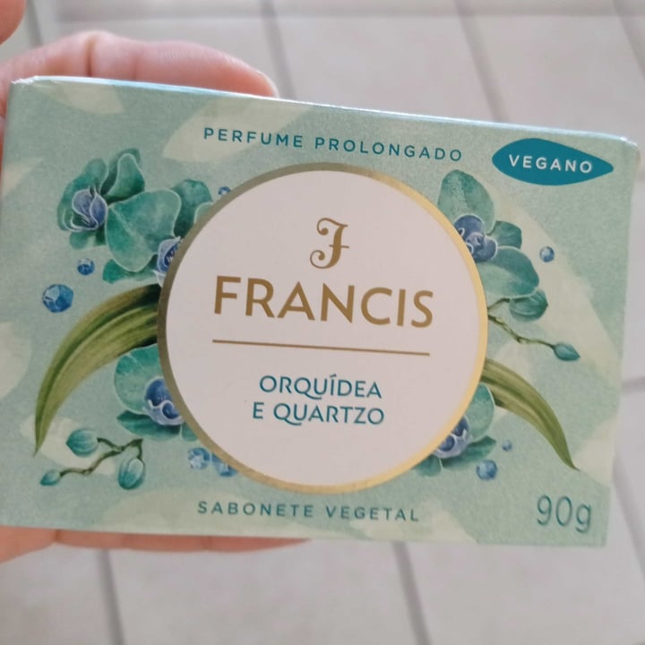 photo of Francis Sabonete Orquídea e Quartzo Vegano shared by @taysouza777 on  07 Jul 2022 - review