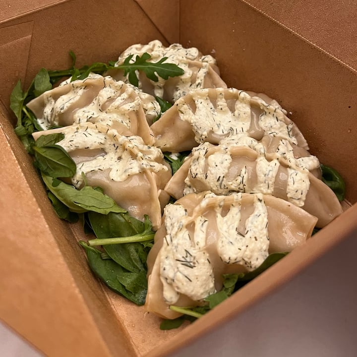 review photo of Green Sushi Yaaasss queen 👸 shared by @saragusa on 01 Aug 2022 - review