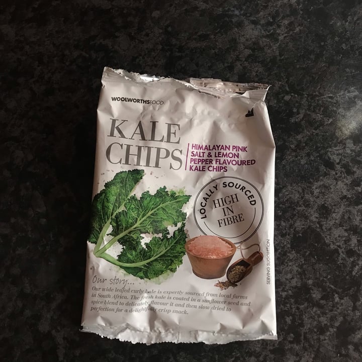 photo of Woolworths Food Kale chips pink salt and lemon pepper shared by @kellym on  14 Mar 2022 - review