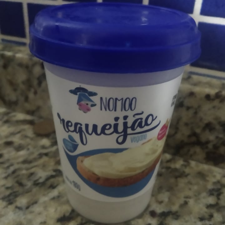 review photo of NOMOO Plant-Based Brasil Requeijão shared by @raphaeldiniz on 04 Aug 2021 - review