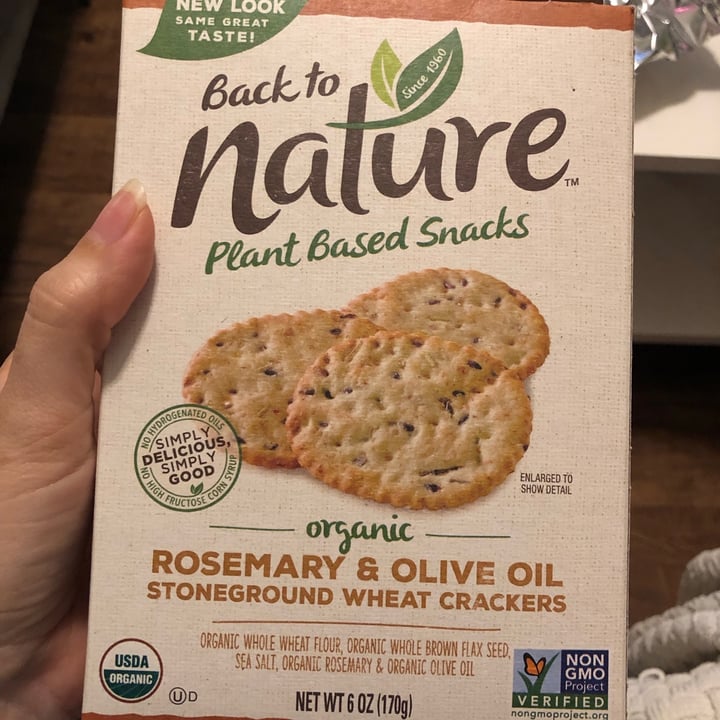 photo of Back to Nature Rosemary & Olive Oil Stoneground Wheat Crackers shared by @forksandplants on  29 Mar 2021 - review