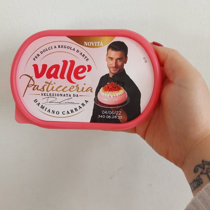 photo of Valle' Margarina Per Dolci shared by @aelin89 on  28 Apr 2022 - review