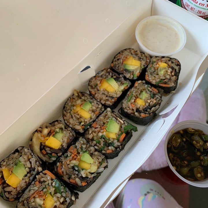 photo of Sushi itto Isho Roll shared by @sandyna on  24 Oct 2020 - review
