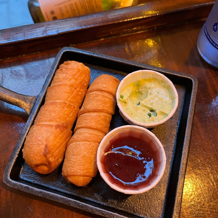 review photo of Mad Mad Vegan Tequeños shared by @valemil on 27 May 2022 - review