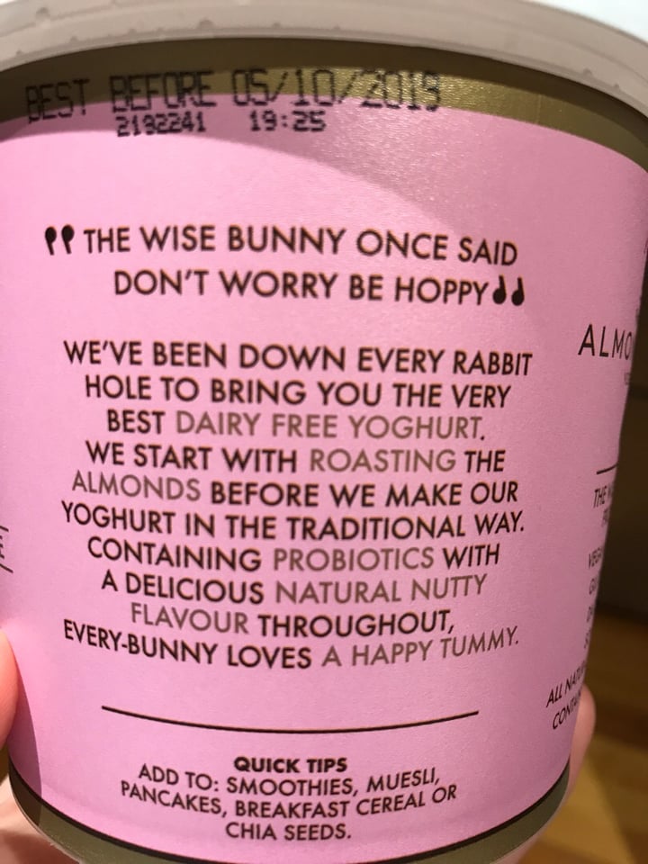 photo of The Wise Bunny Almond Milk Yogurt Strawberry 🍓 shared by @chloeavrill on  02 Sep 2019 - review