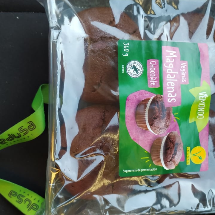 photo of Vemondo Magdalenas chocolate shared by @lawycalal on  28 Nov 2021 - review