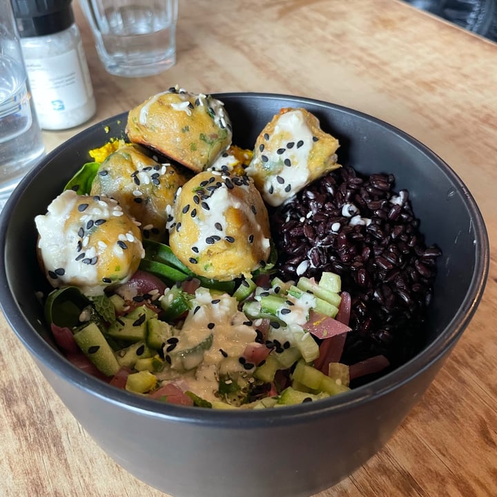 review photo of Firefly Cafe Yellow Bowl shared by @janalinko on 10 Aug 2021 - review