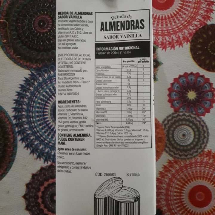 review photo of Dia% Bebida de almendras sabor vainilla shared by @b3abody on 16 Jan 2022 - review