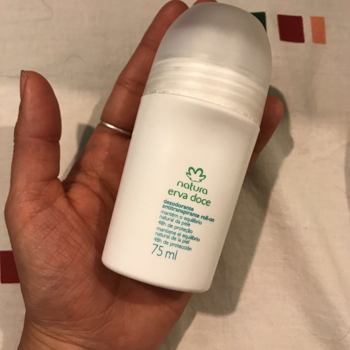photo of Natura Desodorante Antitranspirante Roll-on Invisible Erva Doce shared by @ceciliamarnero on  27 Oct 2019 - review
