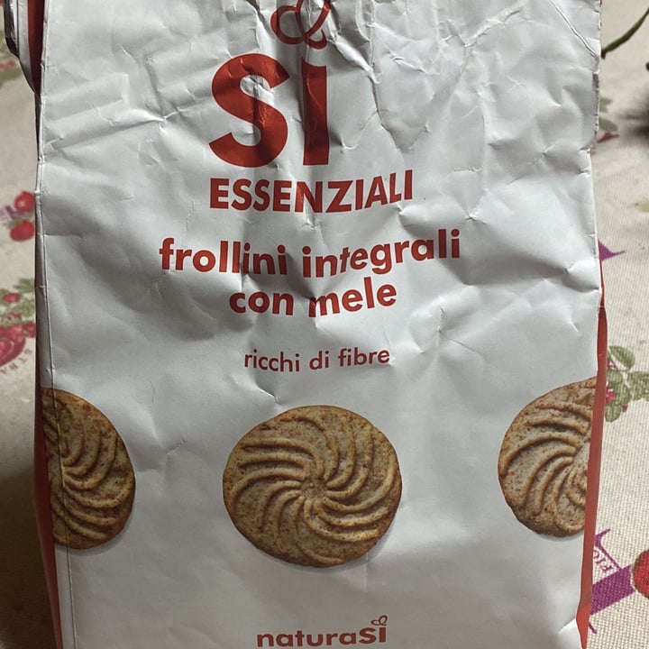 photo of Natura Sì frollini integrali con mele shared by @alfi on  02 Oct 2022 - review