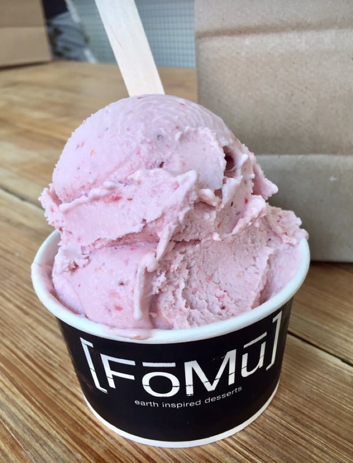 photo of FoMu Cherry icecream shared by @comehierbas on  23 Jan 2020 - review