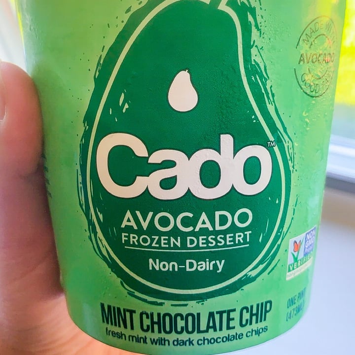photo of Cado Avocado Ice Cream Avocado frozen dessert, mint chocolate chip shared by @jordaneatsplants on  23 Dec 2020 - review